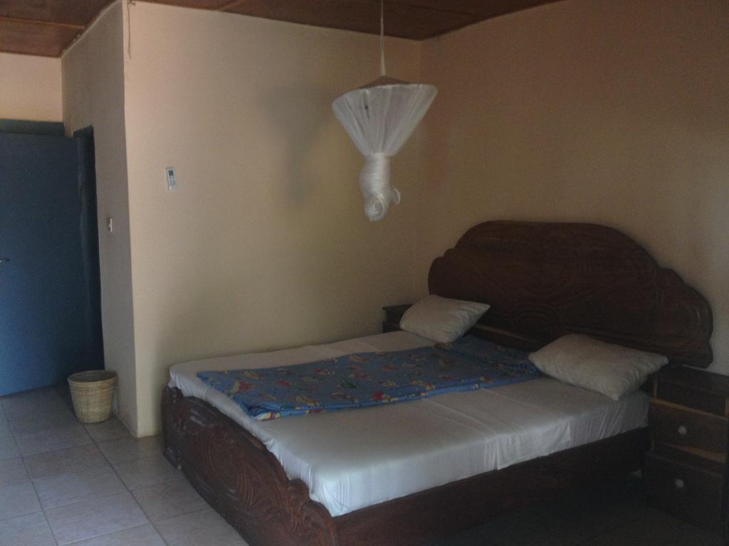 Leybato Beach Hotel Fajara Room photo